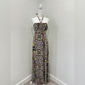 Multicolor geometric print maxi dress with halter neckline nwt